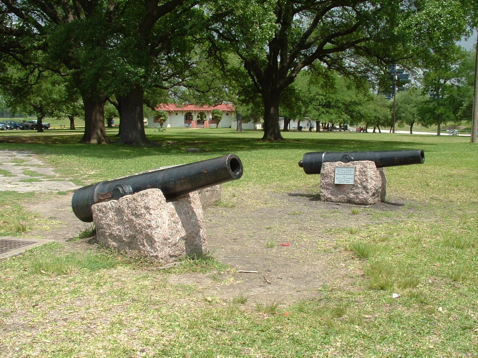 Twin Sisters cannon replicas